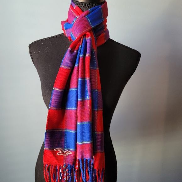 Hollister Accessories - Hollister Scarf